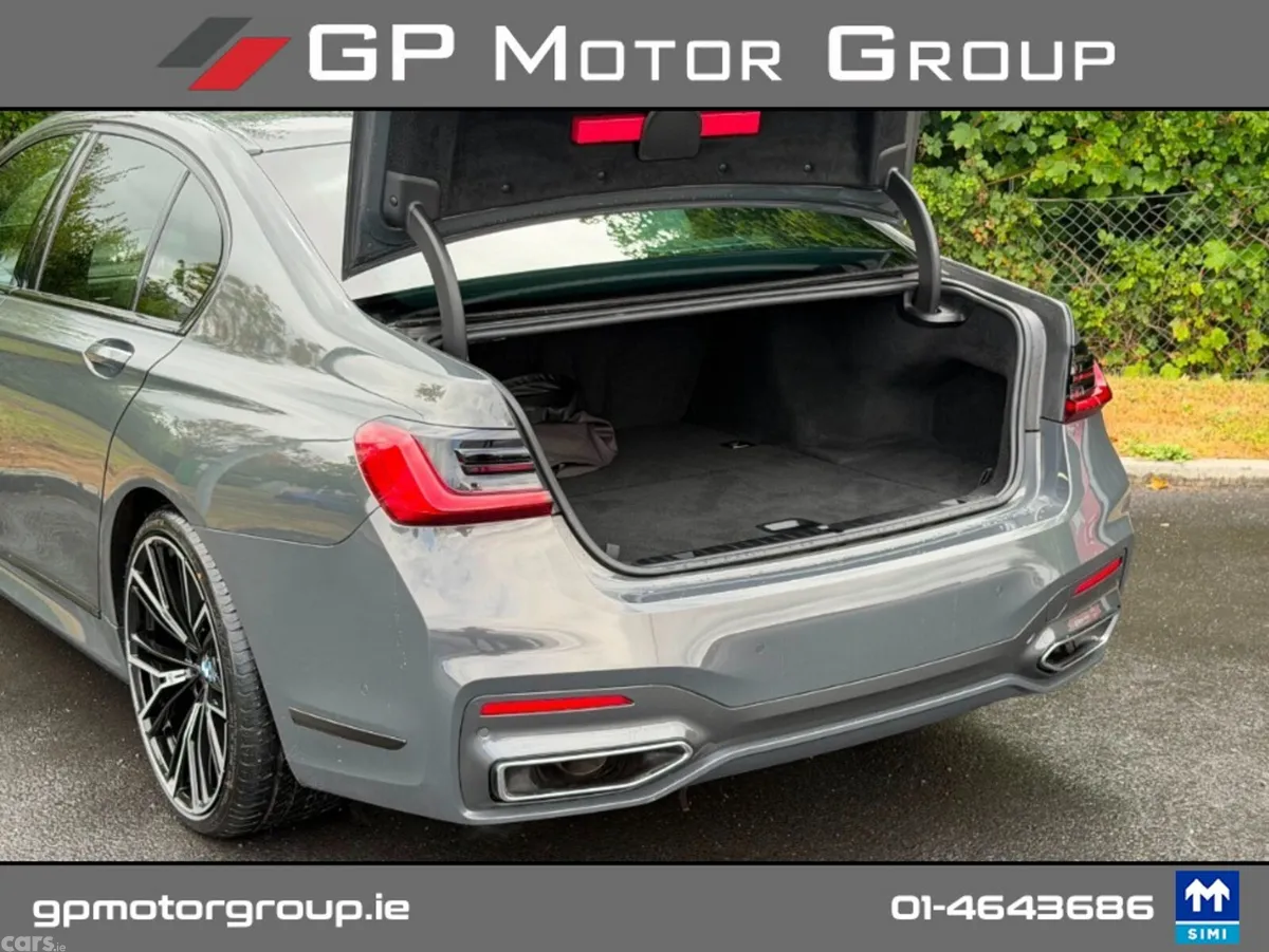 BMW 7-Series Saloon, Petrol Plug-in Hybrid, 2019, Grey