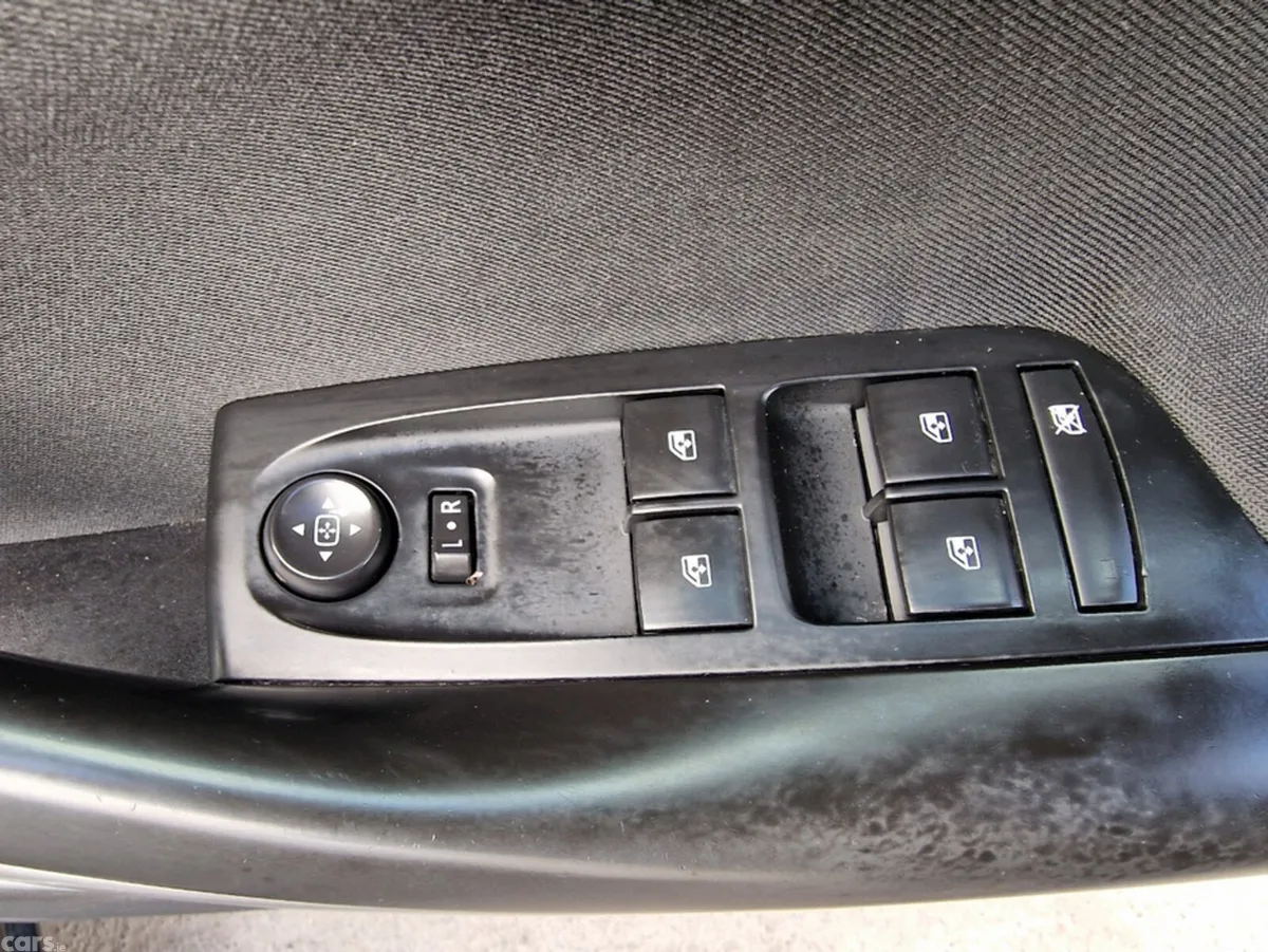 Opel Astra Hatchback, Diesel, 2018, Black