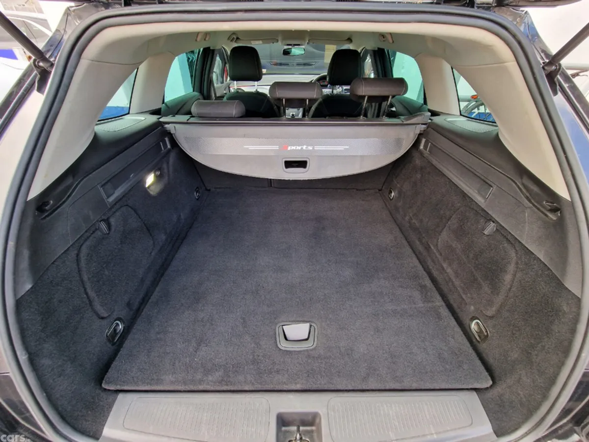 Opel Astra Hatchback, Diesel, 2018, Black