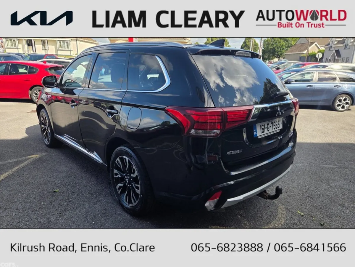 Mitsubishi Outlander Estate, Petrol Plug-in Hybrid, 2016, Black