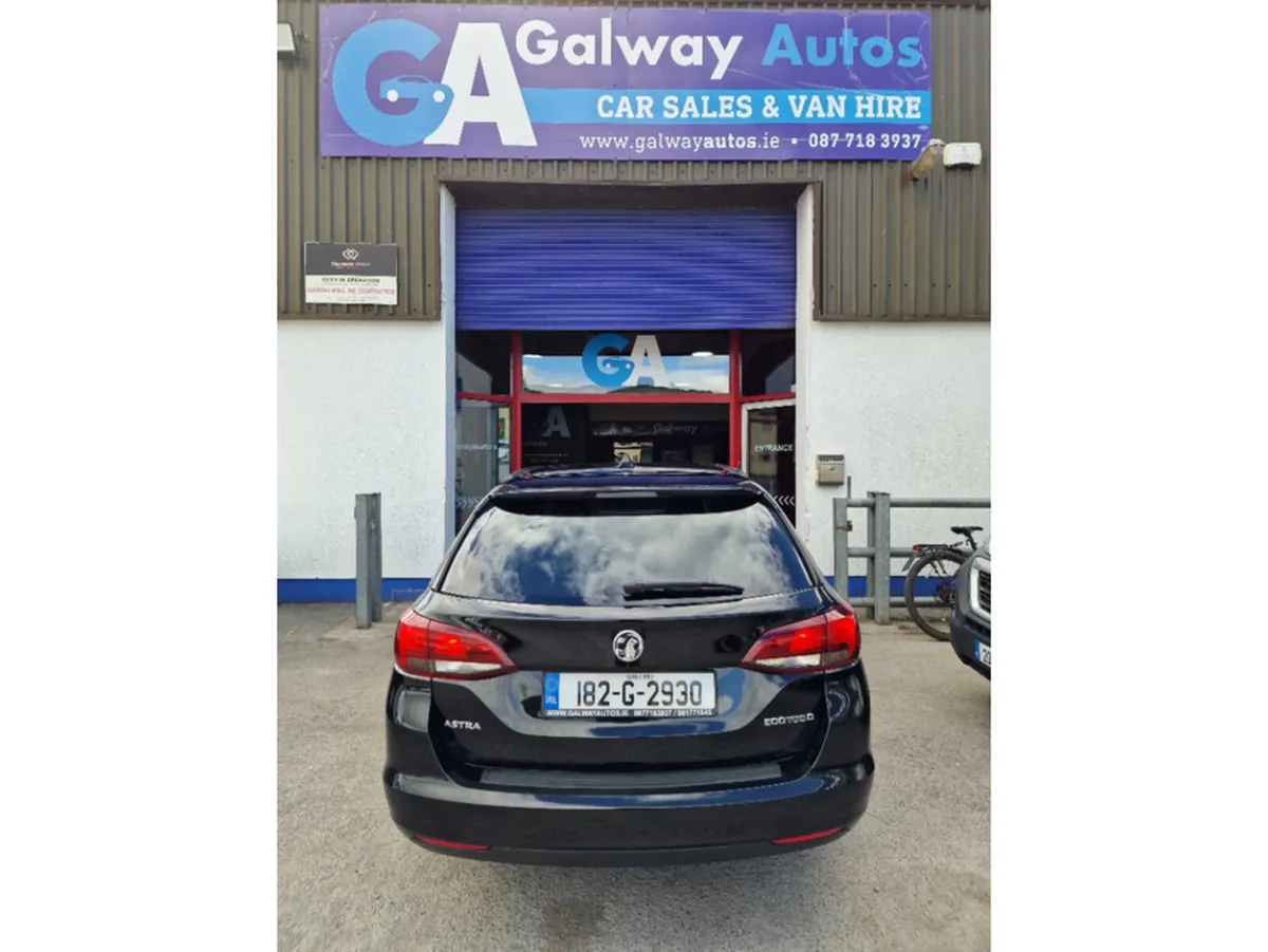 Opel Astra Hatchback, Diesel, 2018, Black