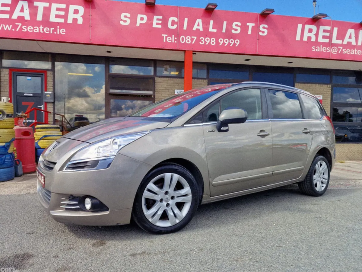 Peugeot 5008 MPV, Diesel, 2013, Grey