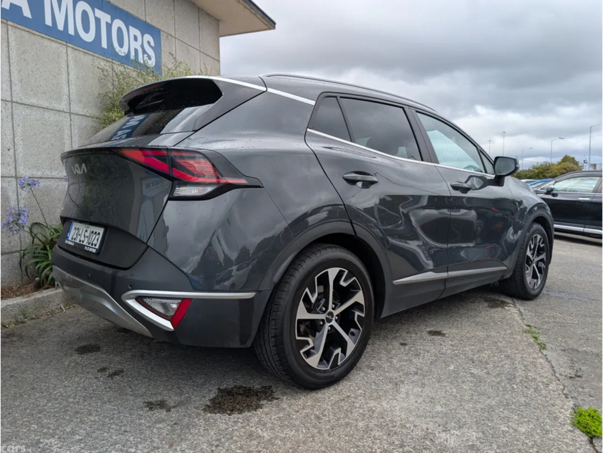 Kia Sportage MPV, Petrol Hybrid, 2023, Grey