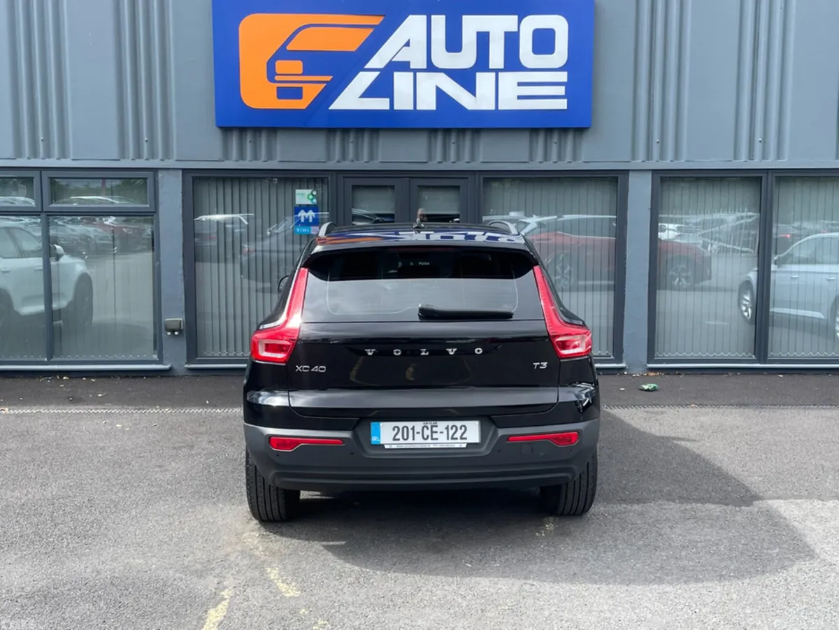 Volvo XC40 SUV, Petrol, 2020, Black