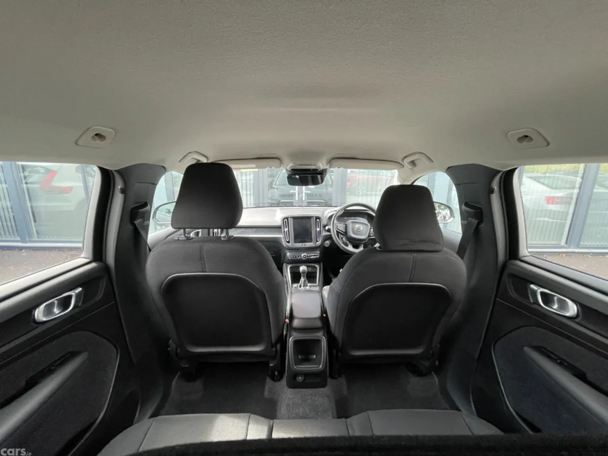 Volvo XC40 SUV, Petrol, 2020, Black
