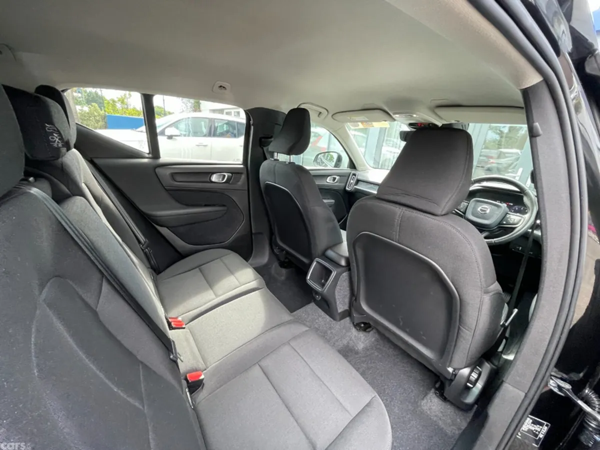 Volvo XC40 SUV, Petrol, 2020, Black