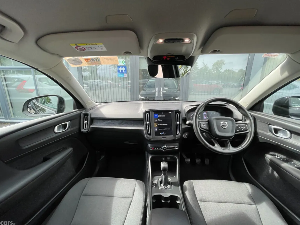 Volvo XC40 SUV, Petrol, 2020, Black