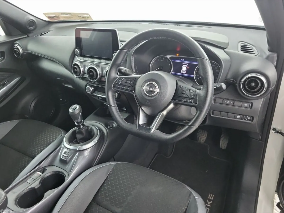 Nissan Juke SUV, Petrol, 2024, White