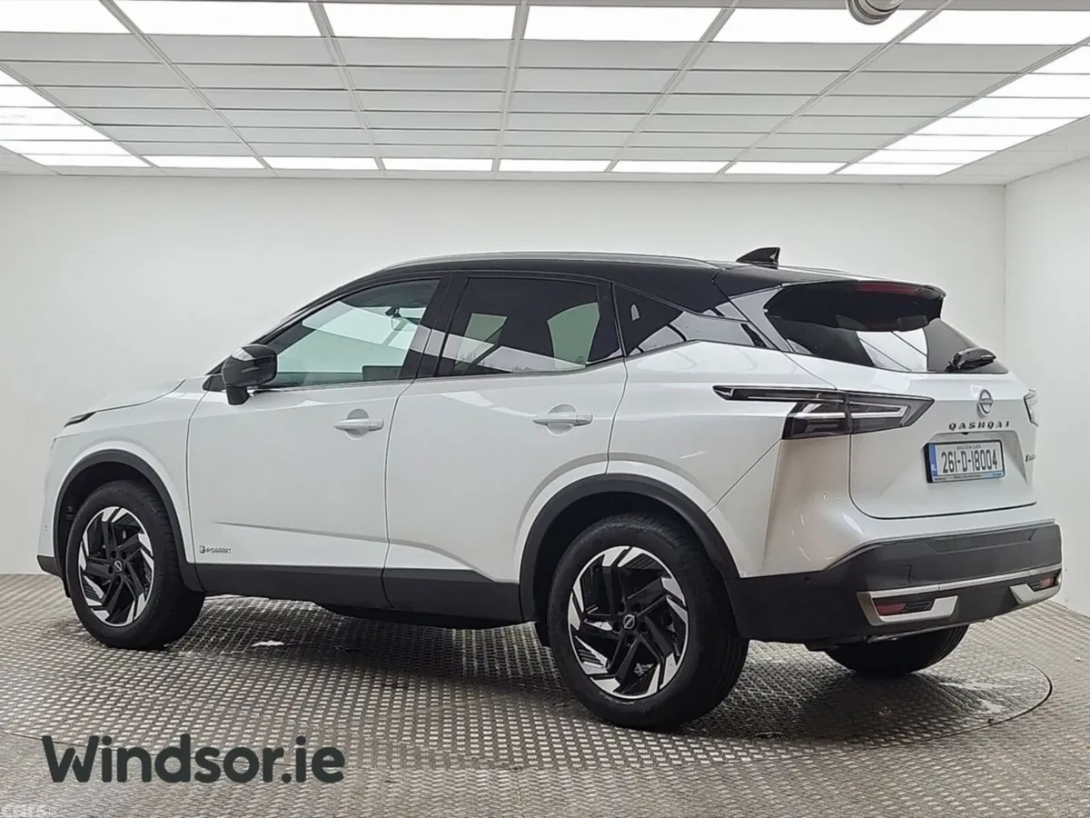 Nissan Qashqai MPV, Petrol Hybrid, 2026, White