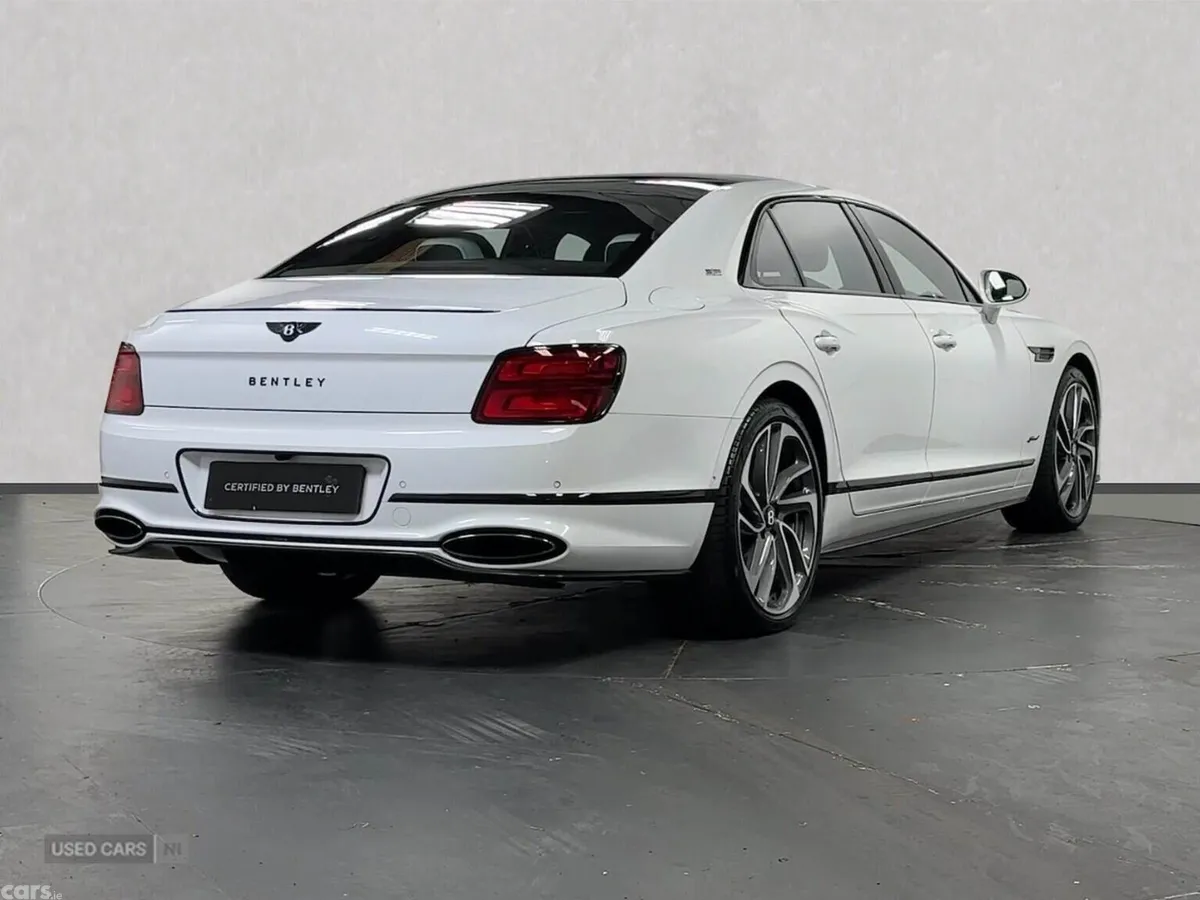 Bentley Flying Spur Saloon, Electric, 2025, White