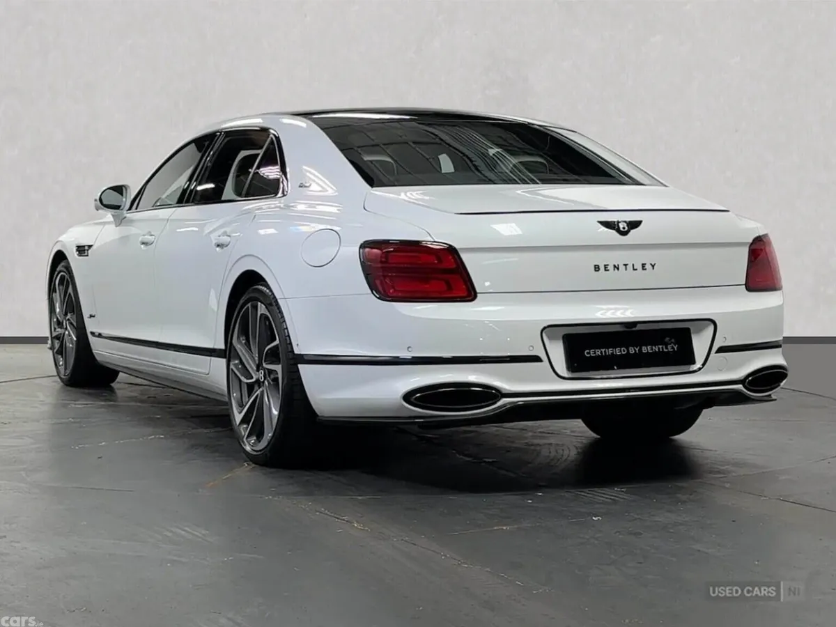 Bentley Flying Spur Saloon, Electric, 2025, White