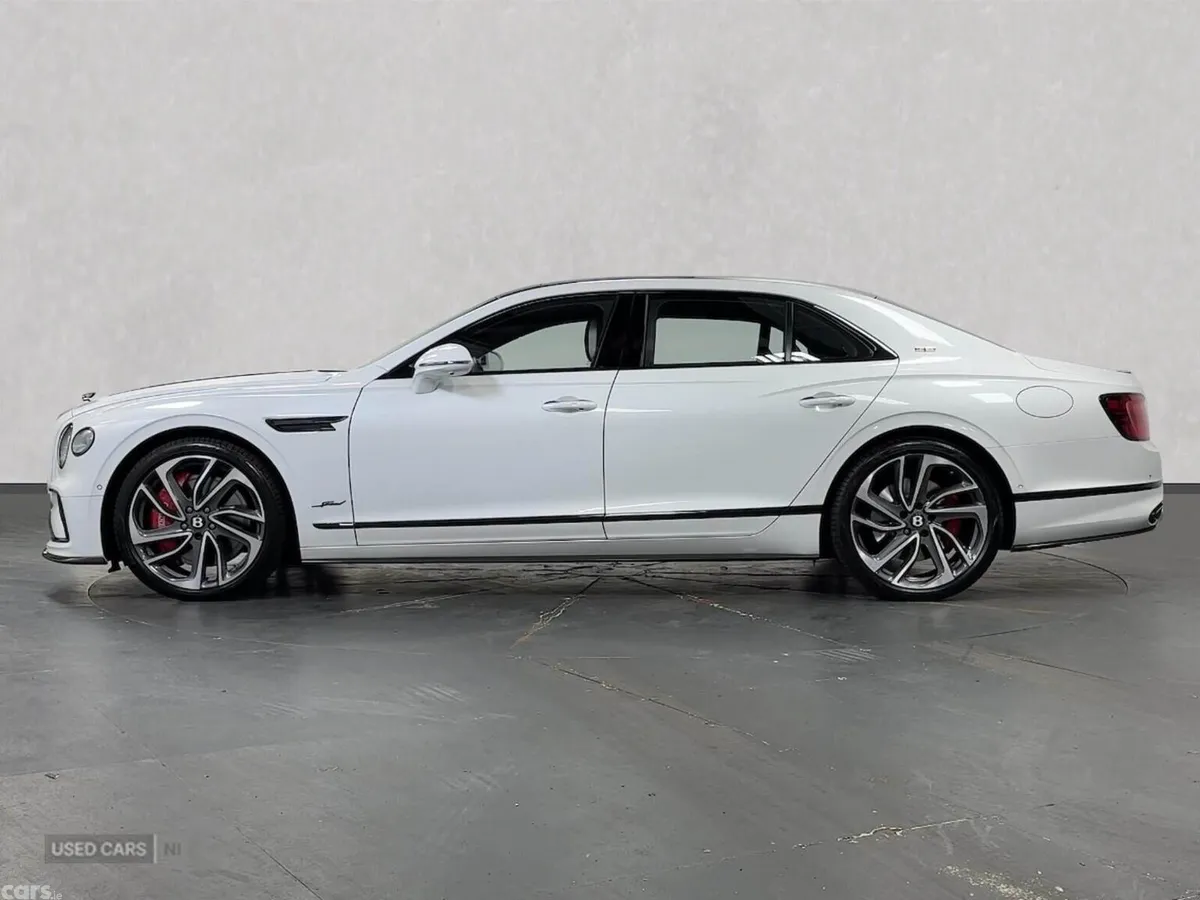 Bentley Flying Spur Saloon, Electric, 2025, White