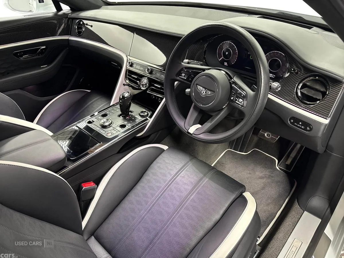 Bentley Flying Spur Saloon, Electric, 2025, White
