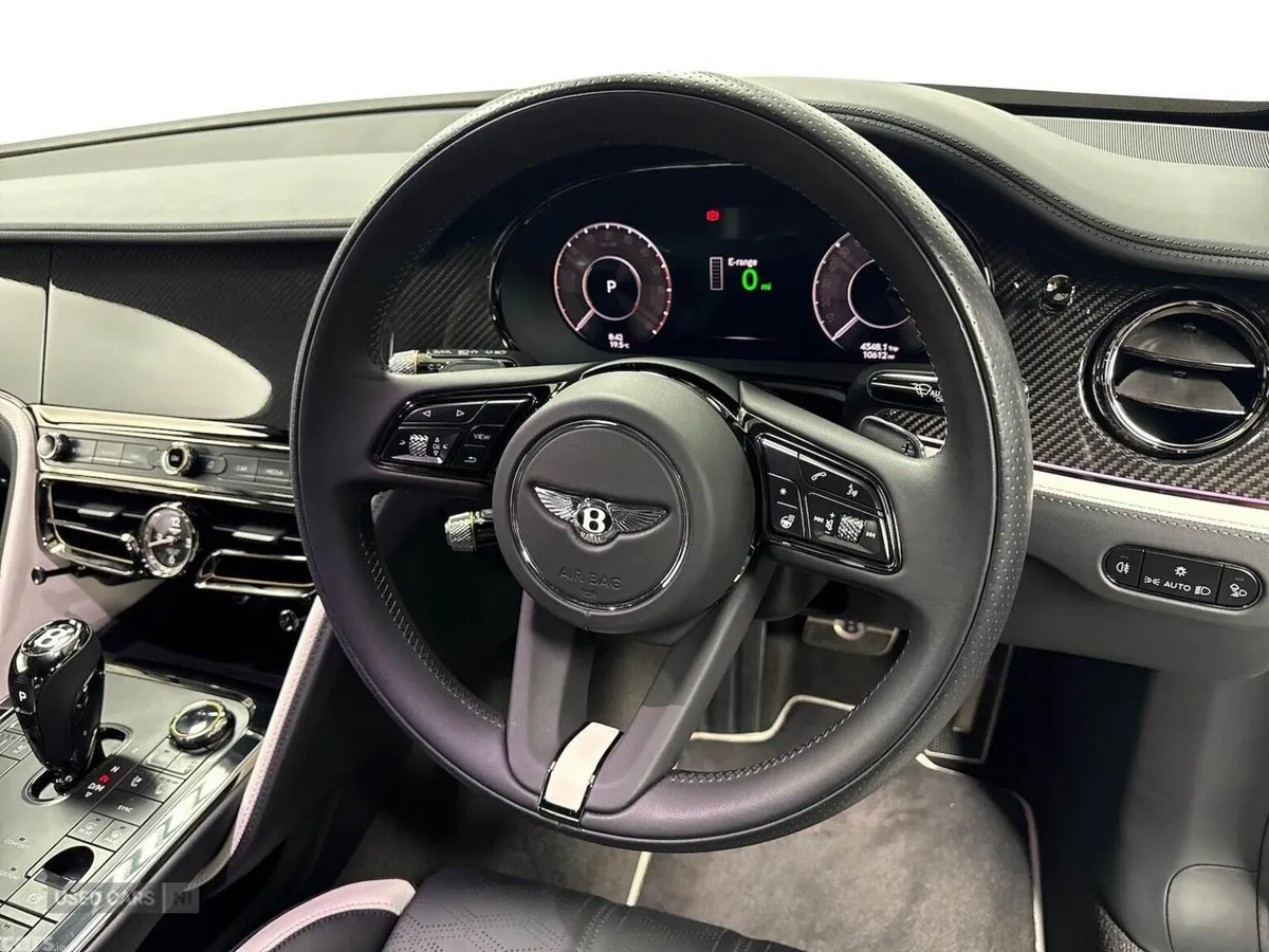 Bentley Flying Spur Saloon, Electric, 2025, White