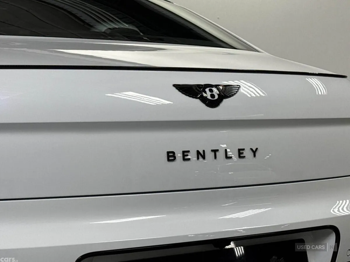 Bentley Flying Spur Saloon, Electric, 2025, White