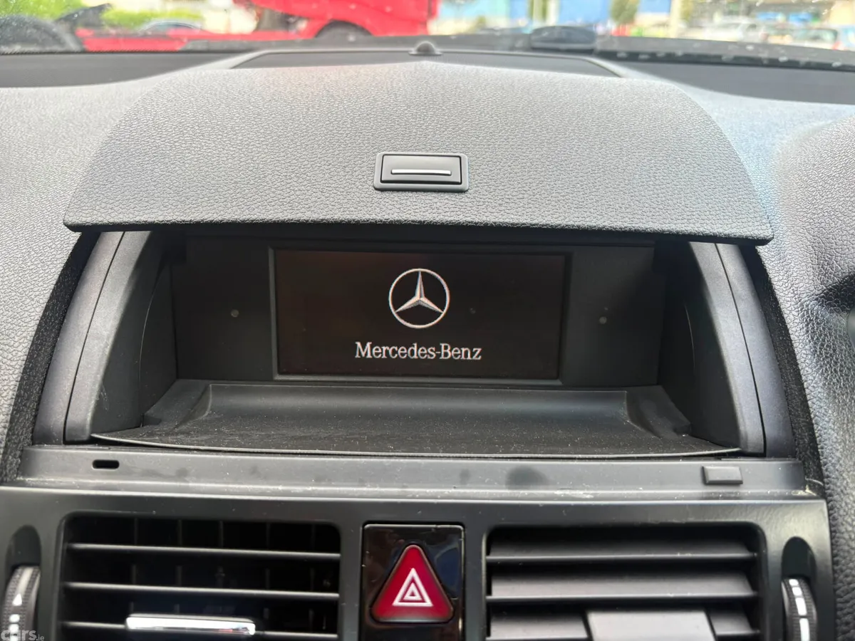 Mercedes-Benz C-Class Saloon, Petrol, 2009, Silver