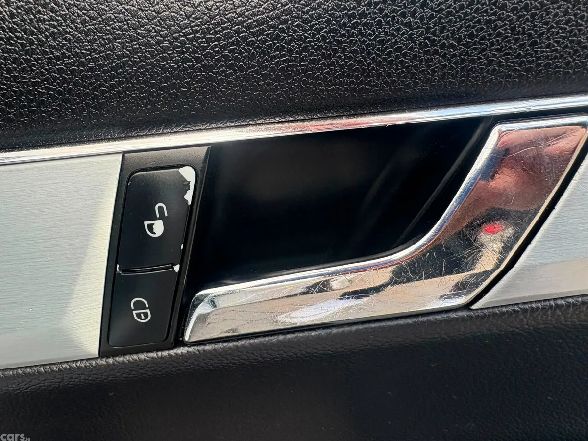 Mercedes-Benz C-Class Saloon, Petrol, 2009, Silver