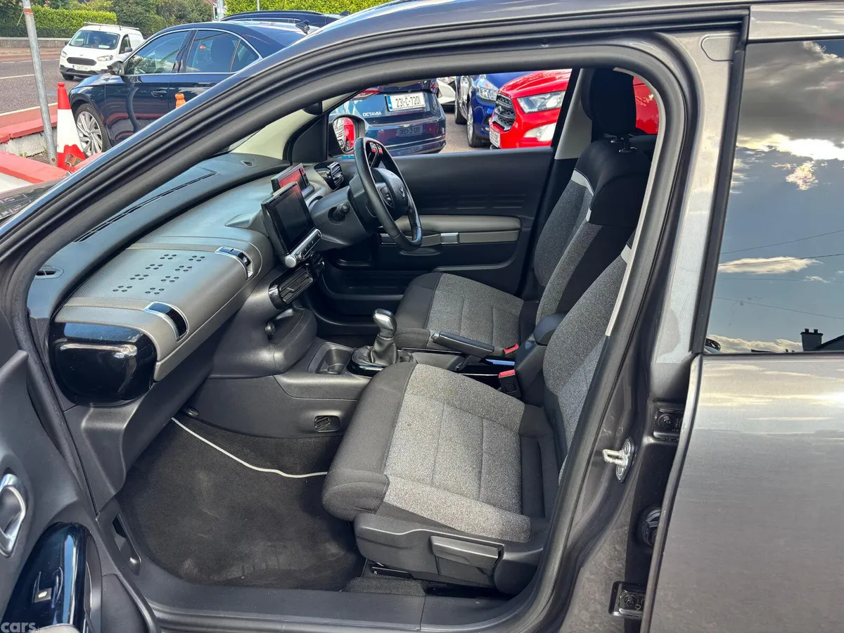 Citroen C4 Cactus Hatchback, Diesel, 2019, Grey