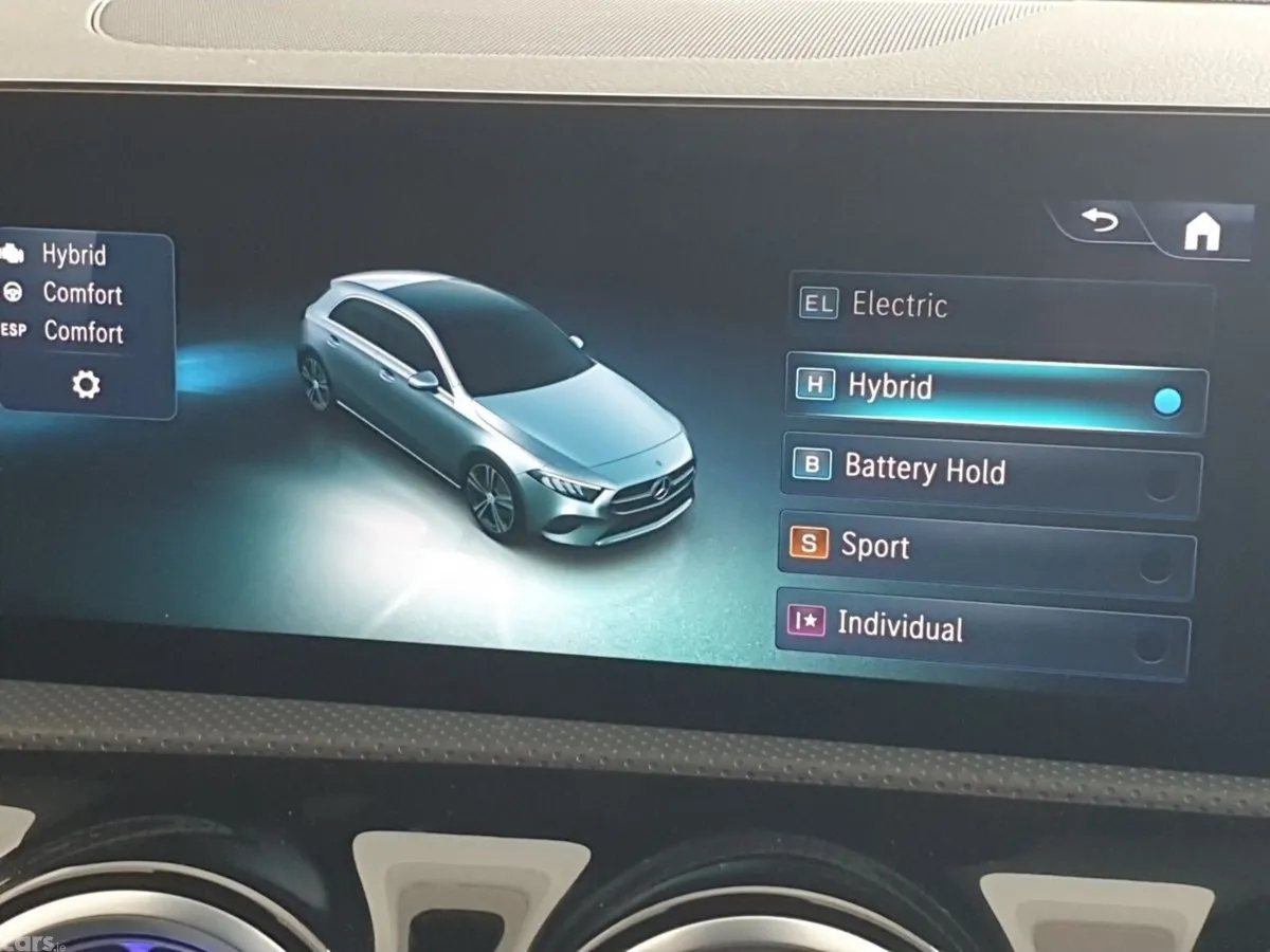 Mercedes-Benz A-Class Hatchback, Petrol Plug-in Hybrid, 2025, Blue