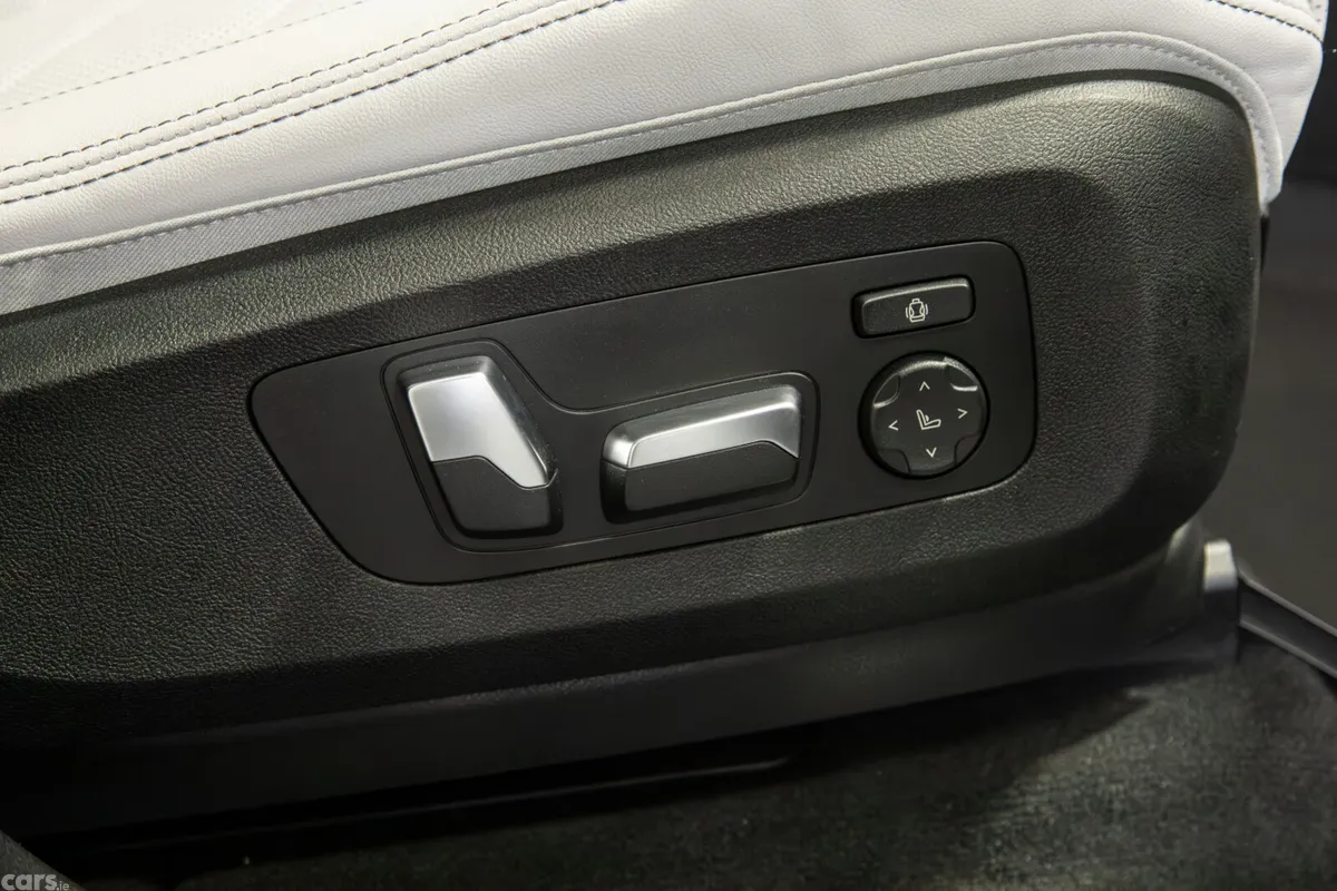 BMW X5 SUV, Petrol Plug-in Hybrid, 2026, Black
