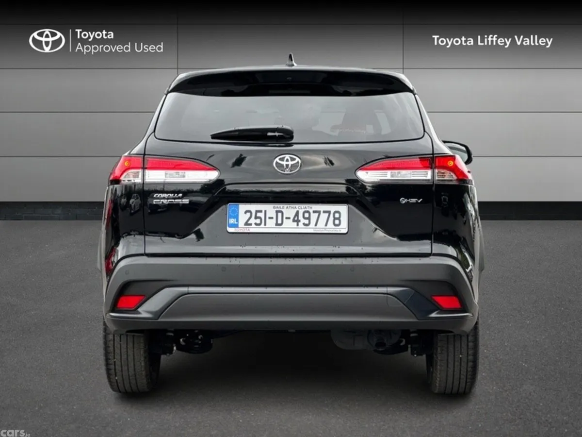 Toyota Corolla SUV, Petrol Hybrid, 2025, Black