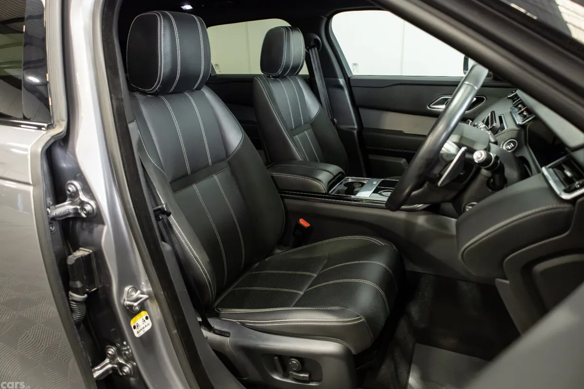 Land Rover Range Rover Velar SUV, Diesel, 2019, Grey