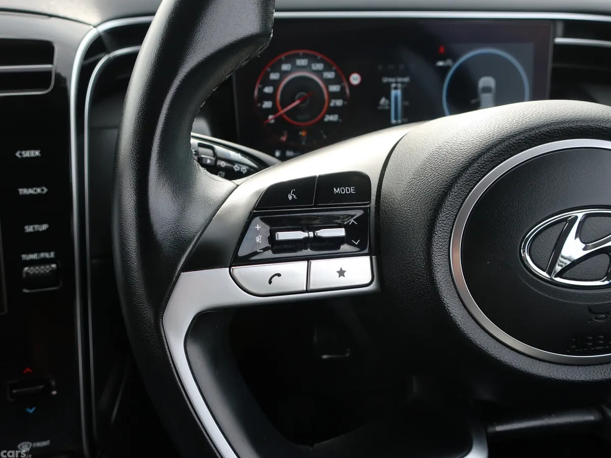 Hyundai Tucson SUV, Diesel, 2022, White