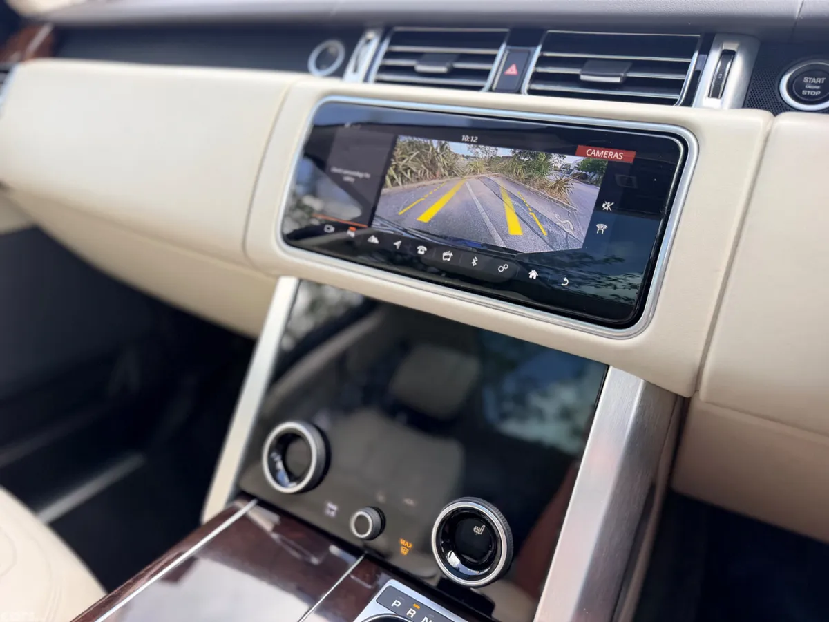 Land Rover Range Rover SUV, Petrol Plug-in Hybrid, 2020, Black