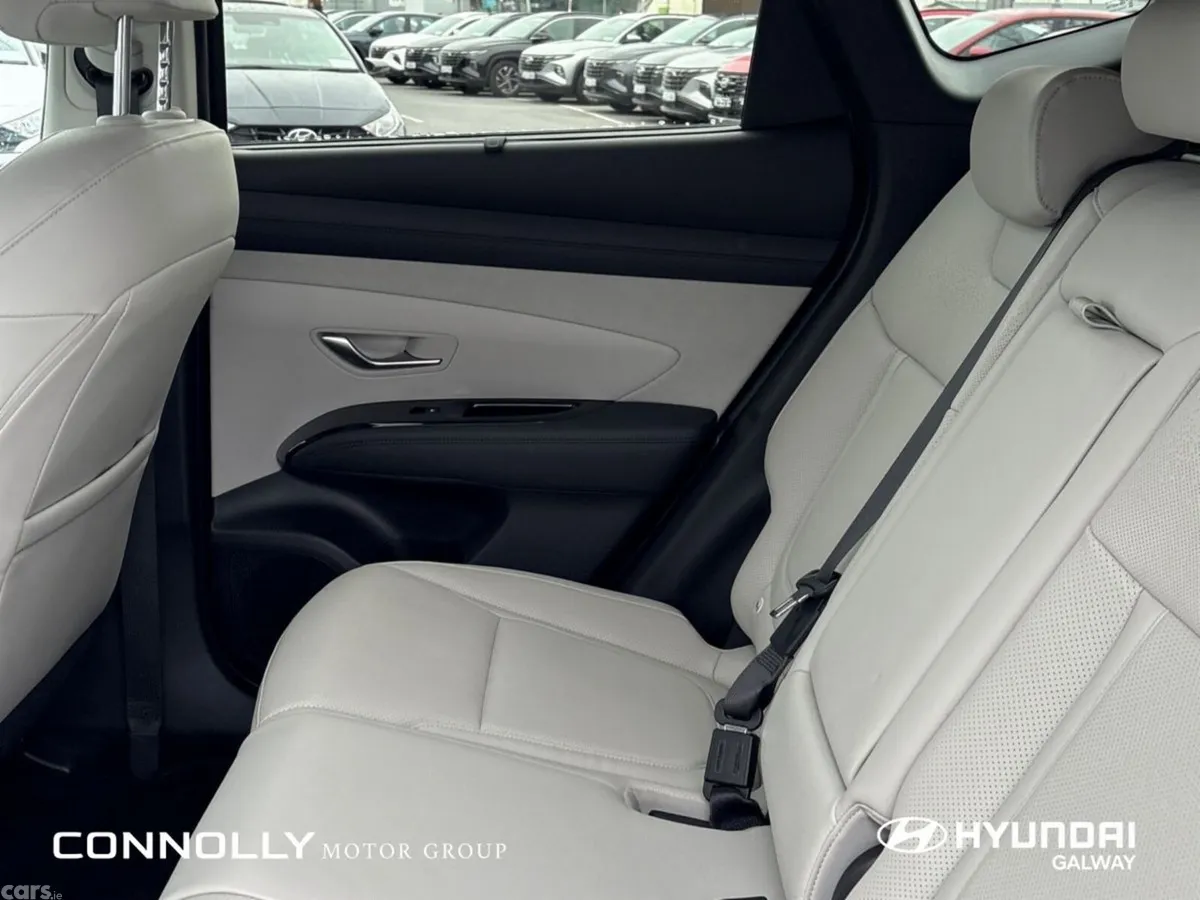 Hyundai Tucson SUV, Petrol Plug-in Hybrid, 2025, Black