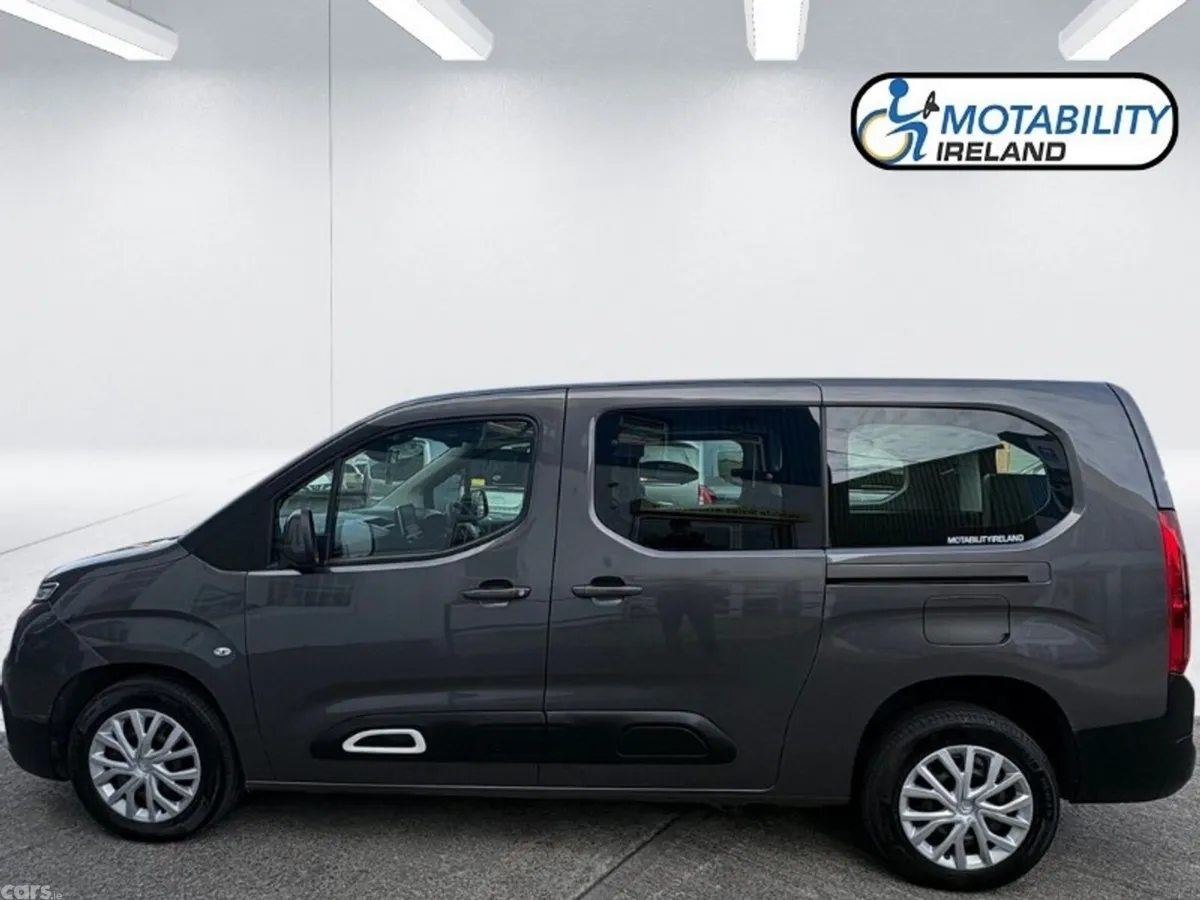 Citroen Berlingo Multispace MPV, Diesel, 2021, Grey