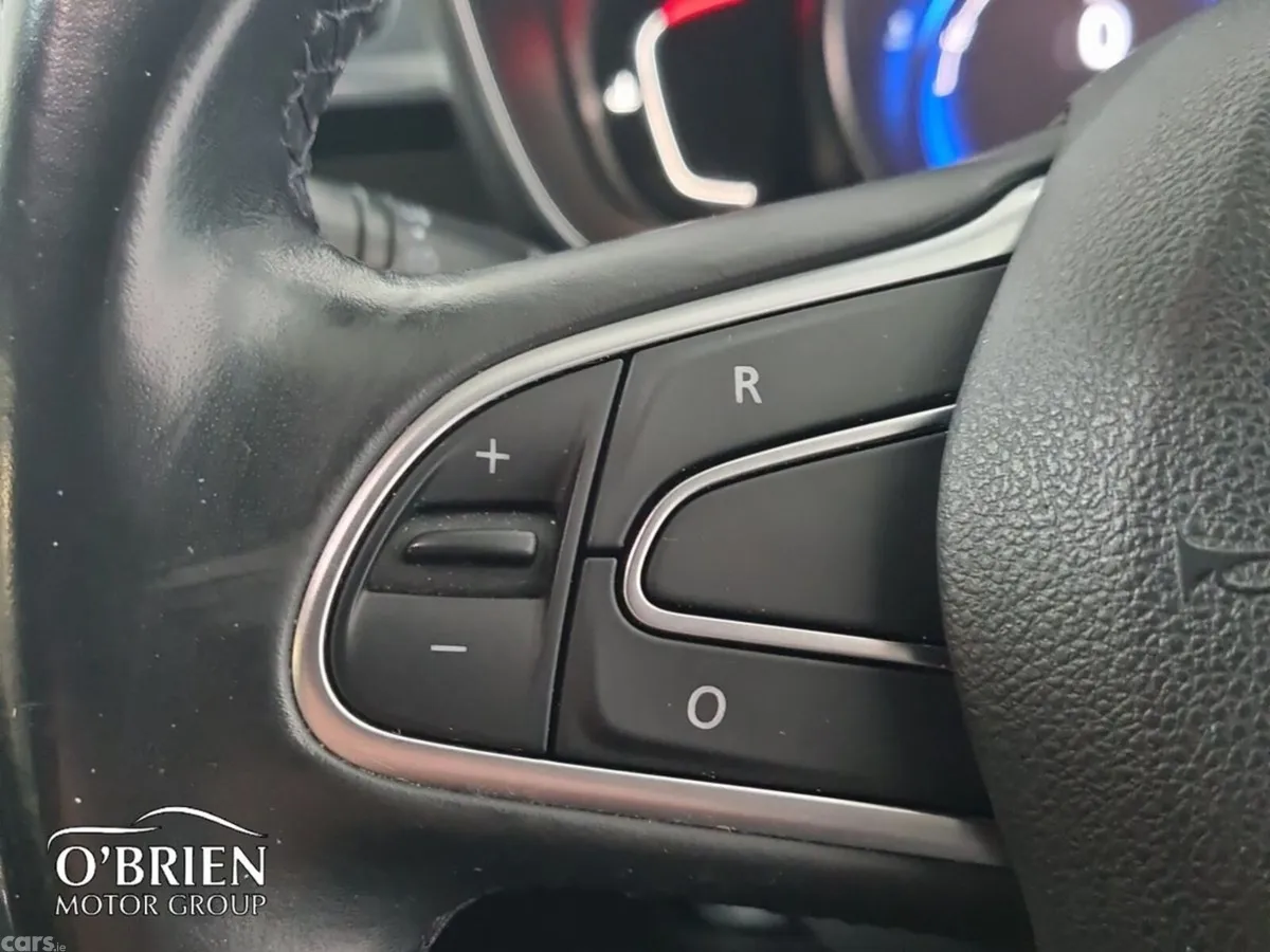 Renault Kadjar SUV, Diesel, 2019, Grey