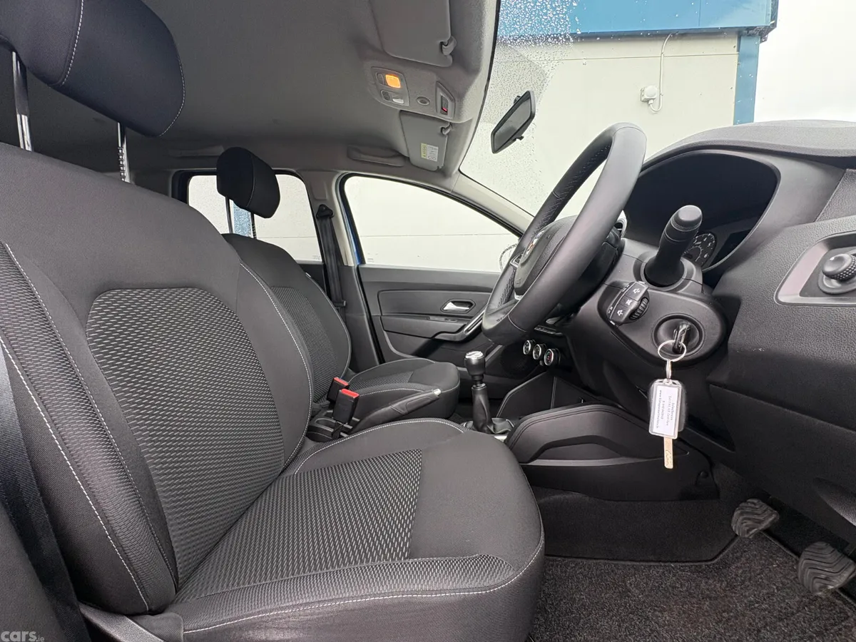 Dacia Duster SUV, Diesel, 2021, Blue