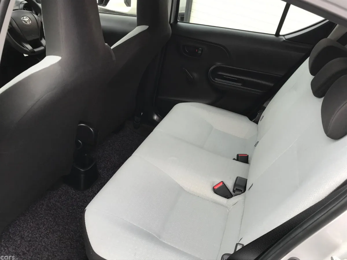 Toyota Aqua Hatchback, Petrol Hybrid, 2021, Silver