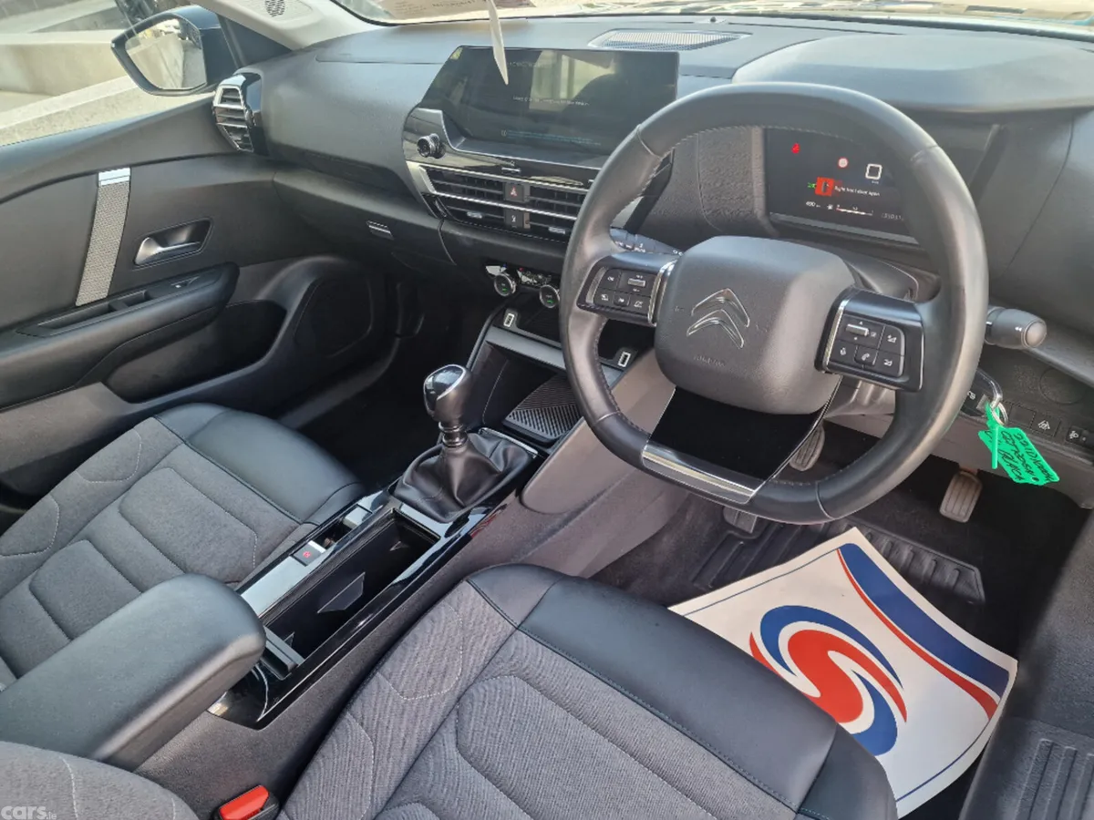 Citroen C4 Hatchback, Petrol, 2022, Black