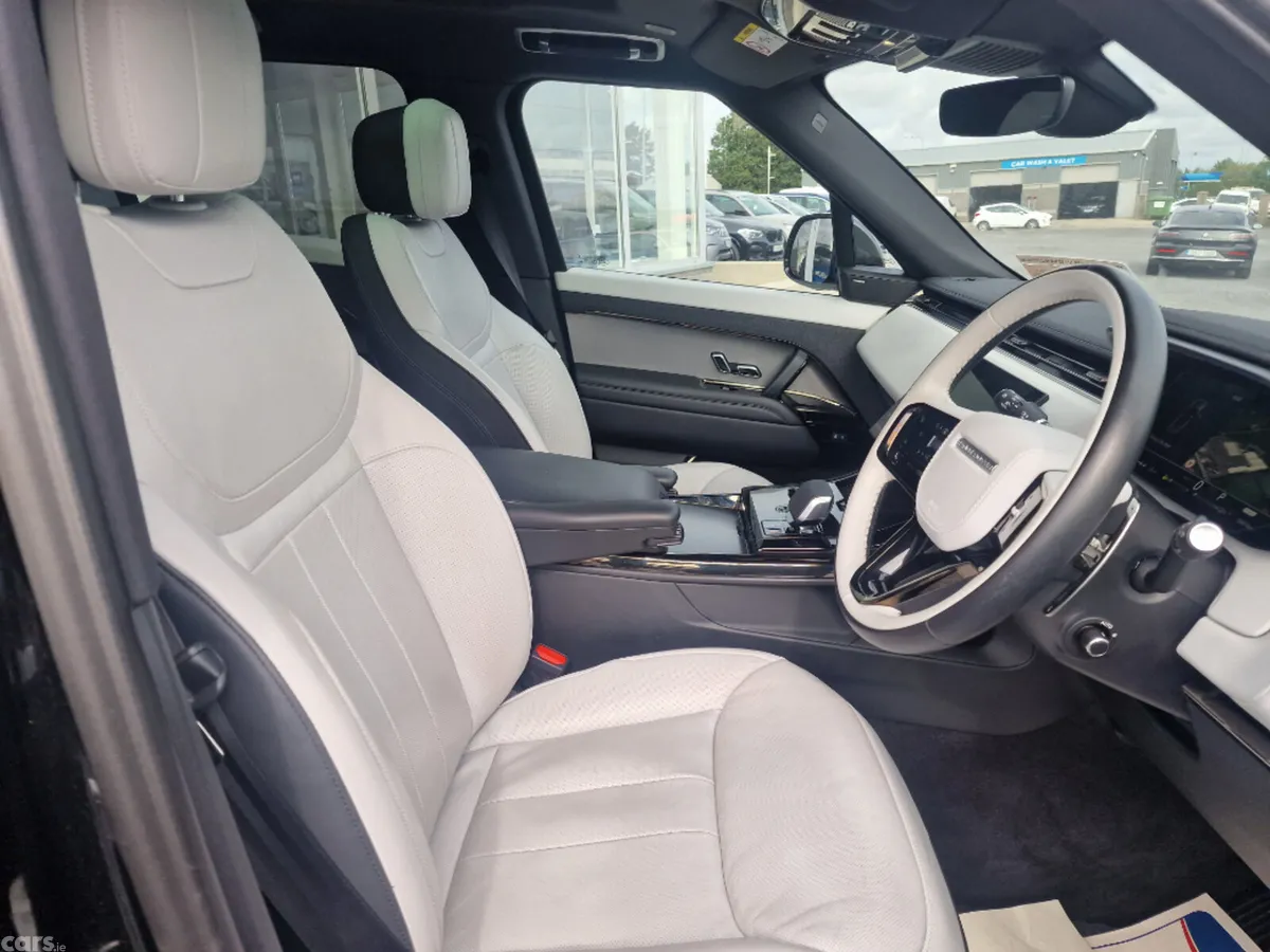Land Rover Range Rover Sport Estate, Petrol Plug-in Hybrid, 2024, Black