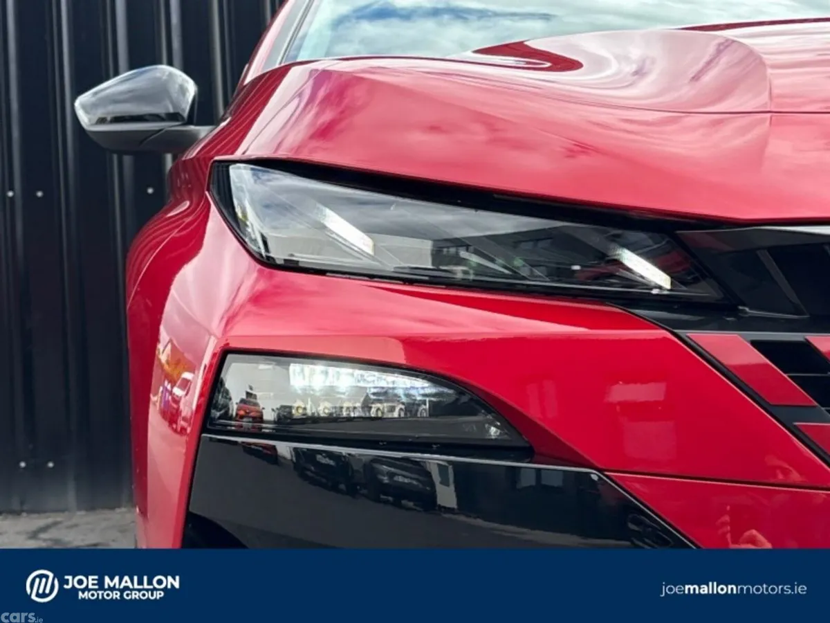 Peugeot 308 Hatchback, Petrol Hybrid, 2026, Red