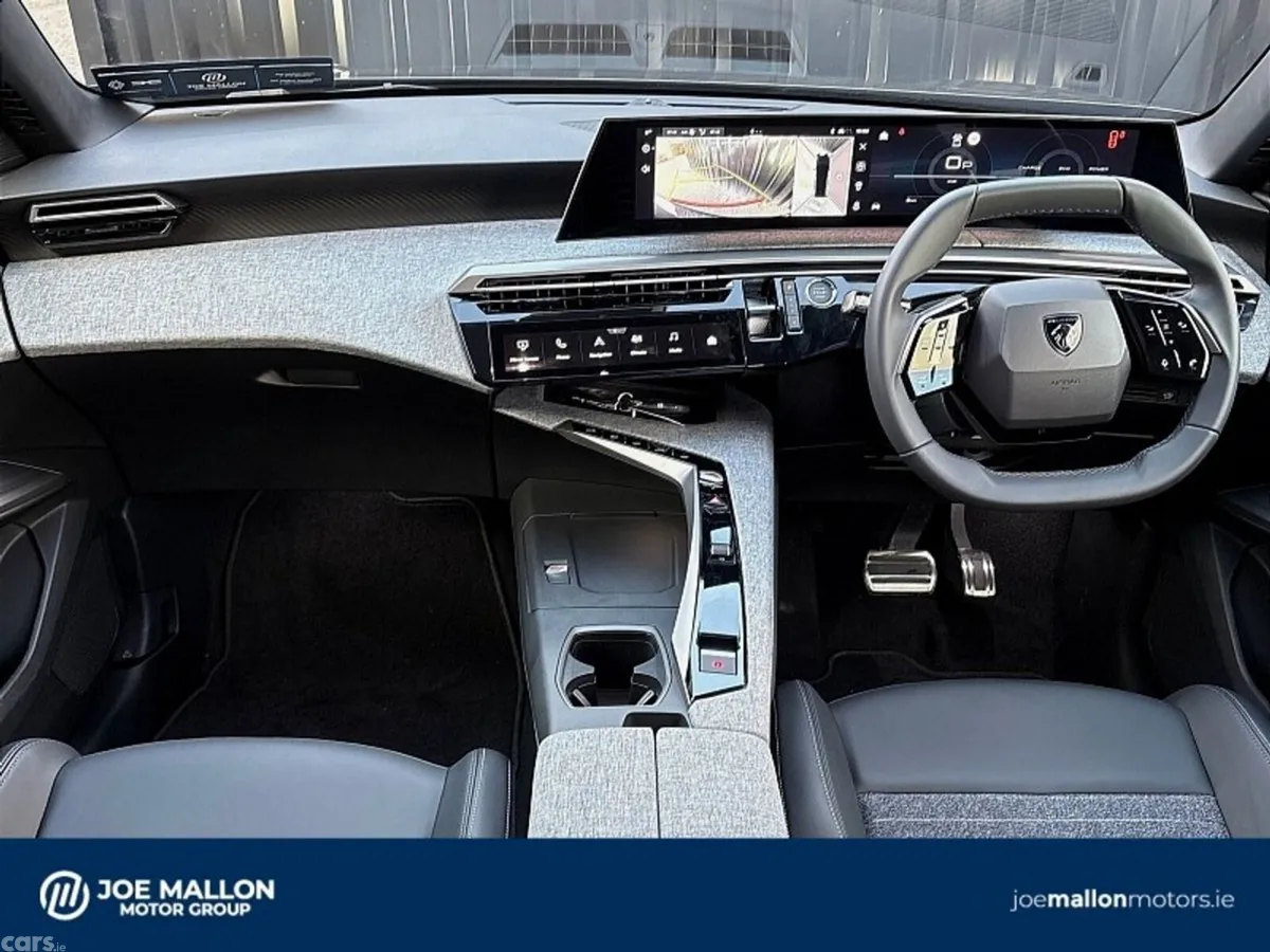 Peugeot 5008 SUV, Petrol Hybrid, 2027, Black