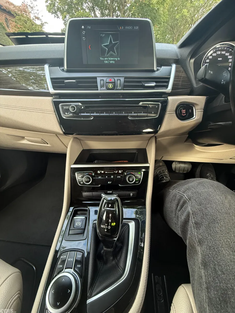 BMW 2-Series SUV, Diesel, 2019, Grey