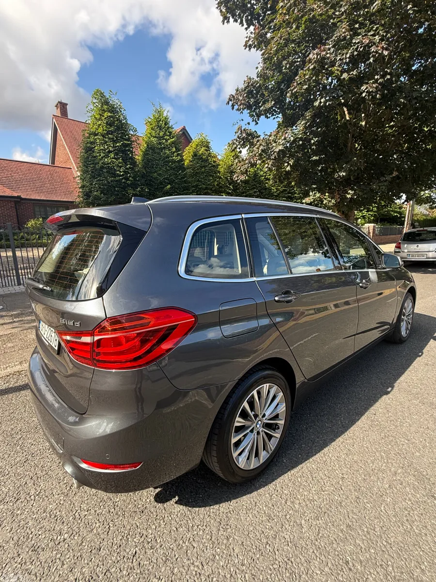 BMW 2-Series SUV, Diesel, 2019, Grey