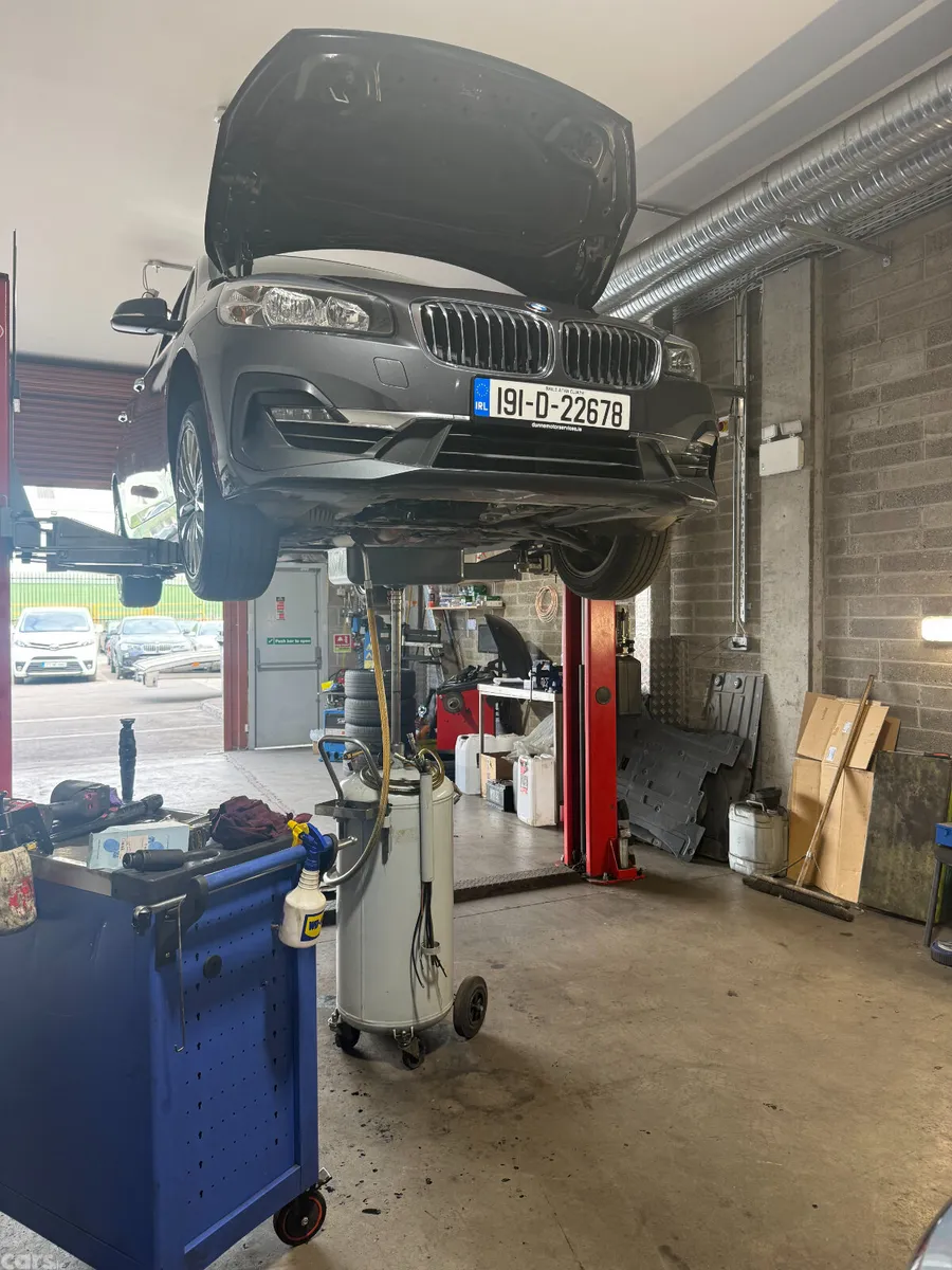 BMW 2-Series SUV, Diesel, 2019, Grey