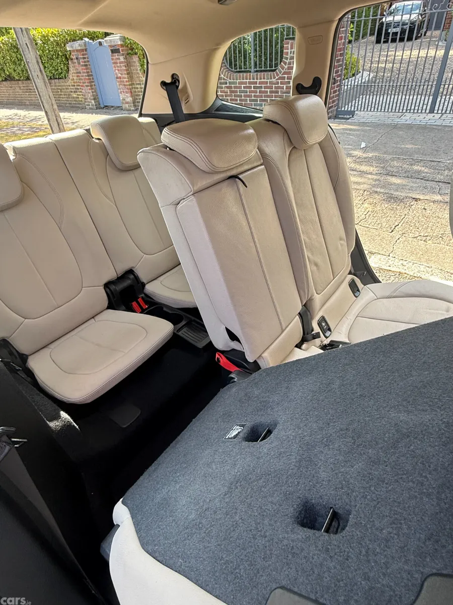 BMW 2-Series SUV, Diesel, 2019, Grey