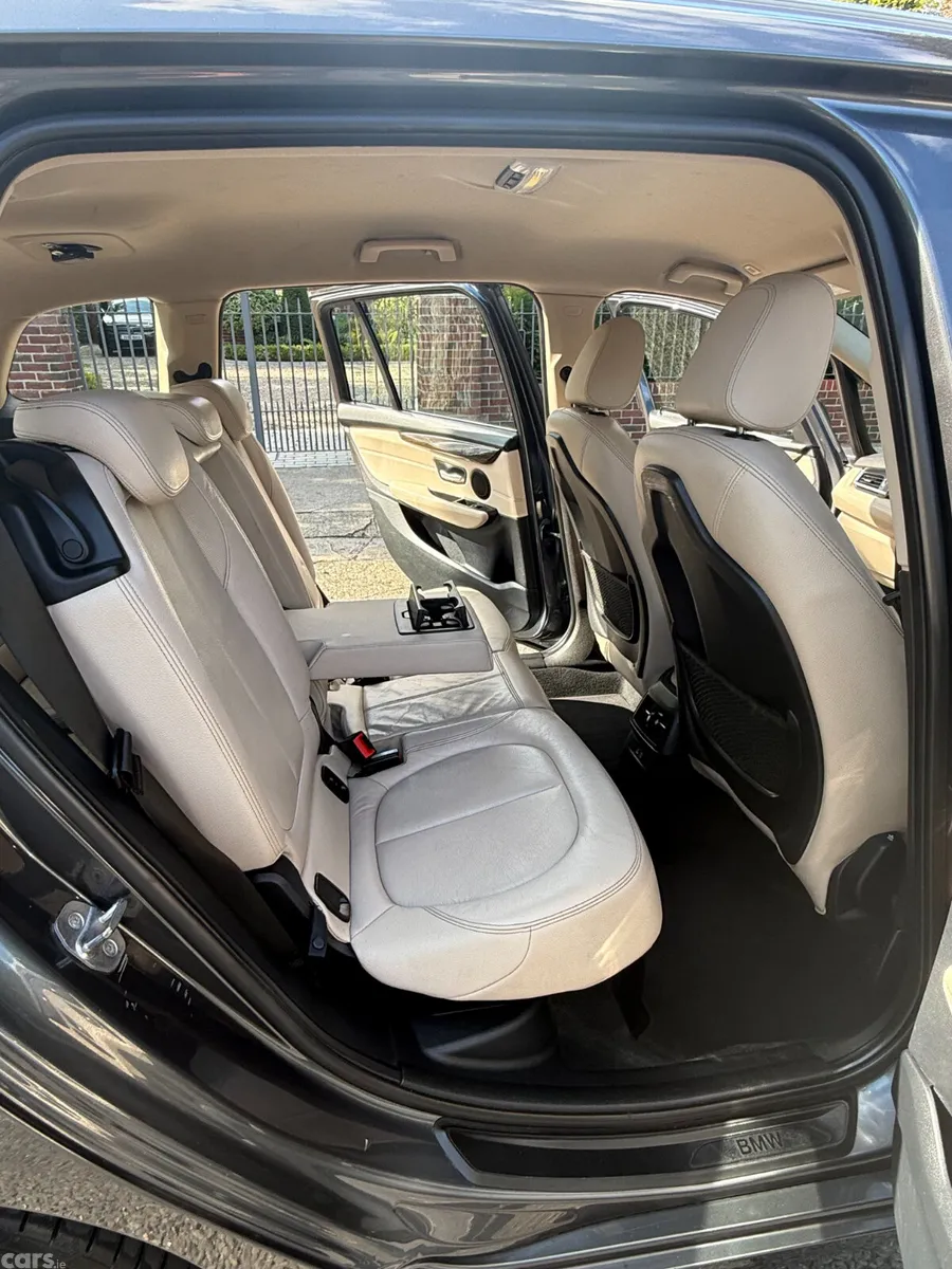 BMW 2-Series SUV, Diesel, 2019, Grey