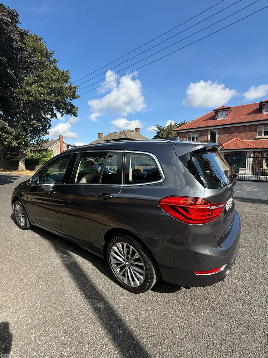 BMW 2-Series SUV, Diesel, 2019, Grey