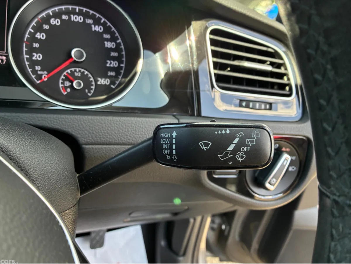 Volkswagen Golf Hatchback, Diesel, 2017, Grey