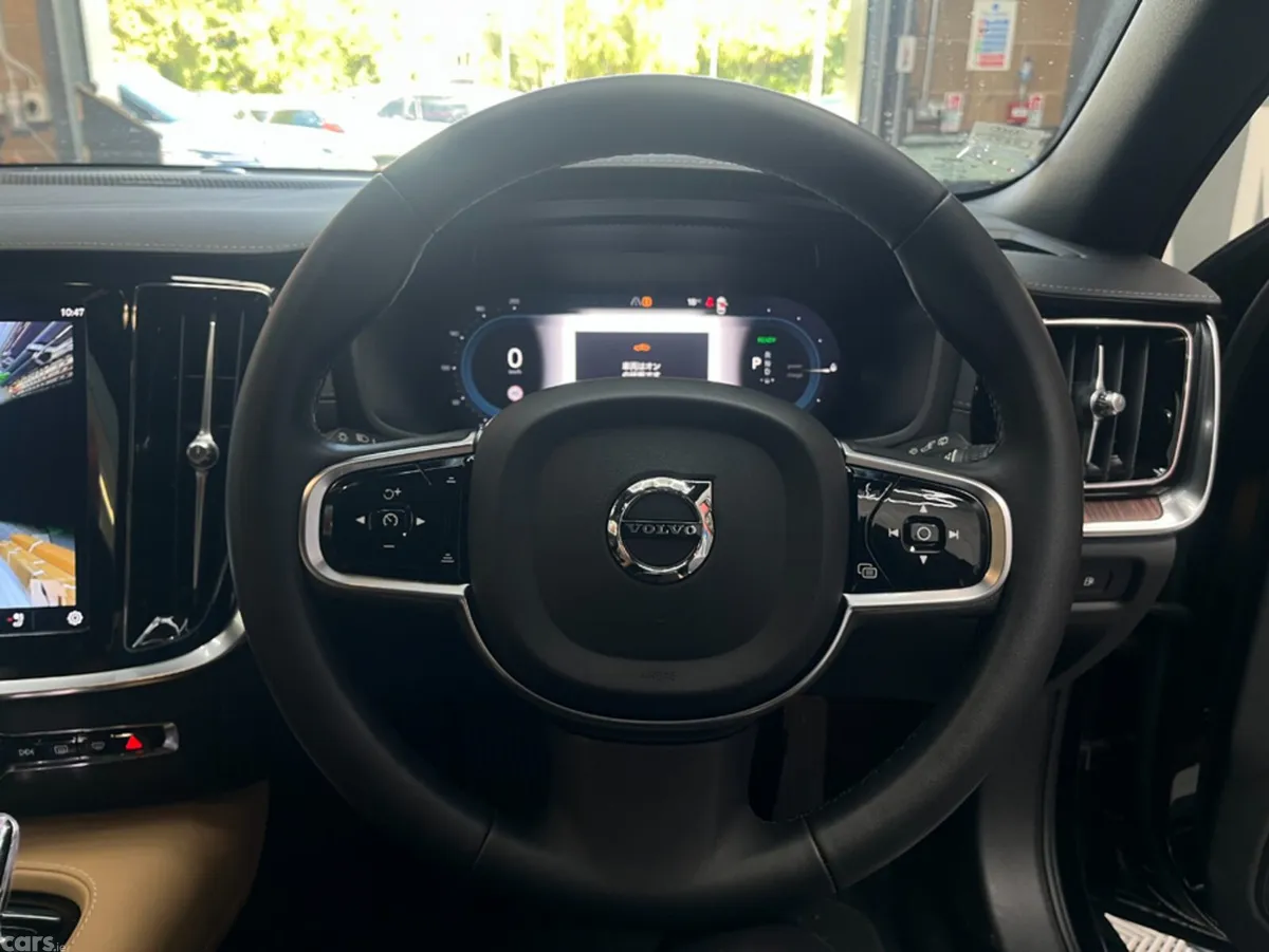 Volvo V60 Estate, Petrol Hybrid, 2024, Black