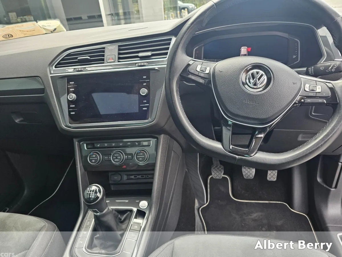 Volkswagen Tiguan SUV, Diesel, 2020, Black