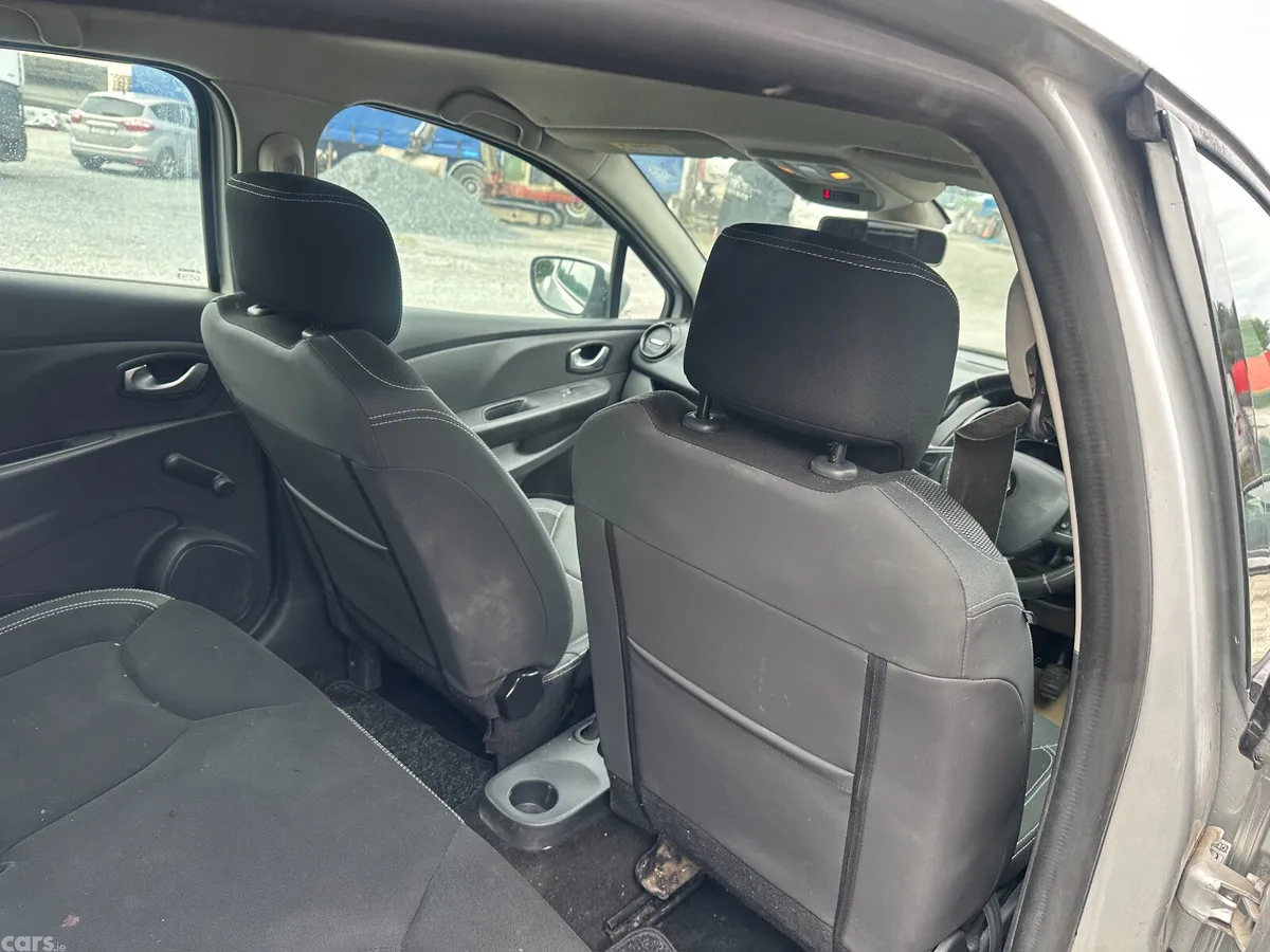 Renault Clio Hatchback, Petrol, 2018, Grey