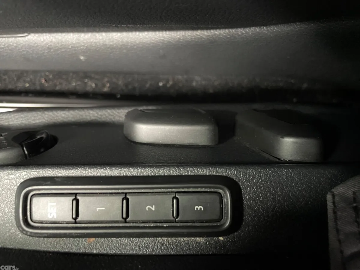 Volkswagen Golf Hatchback, Petrol, 2019, Black