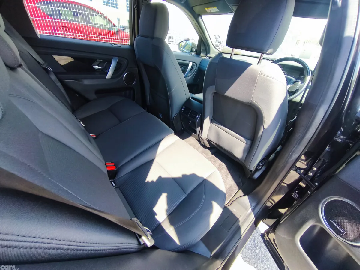 Land Rover Discovery Sport SUV, Diesel, 2020, Black