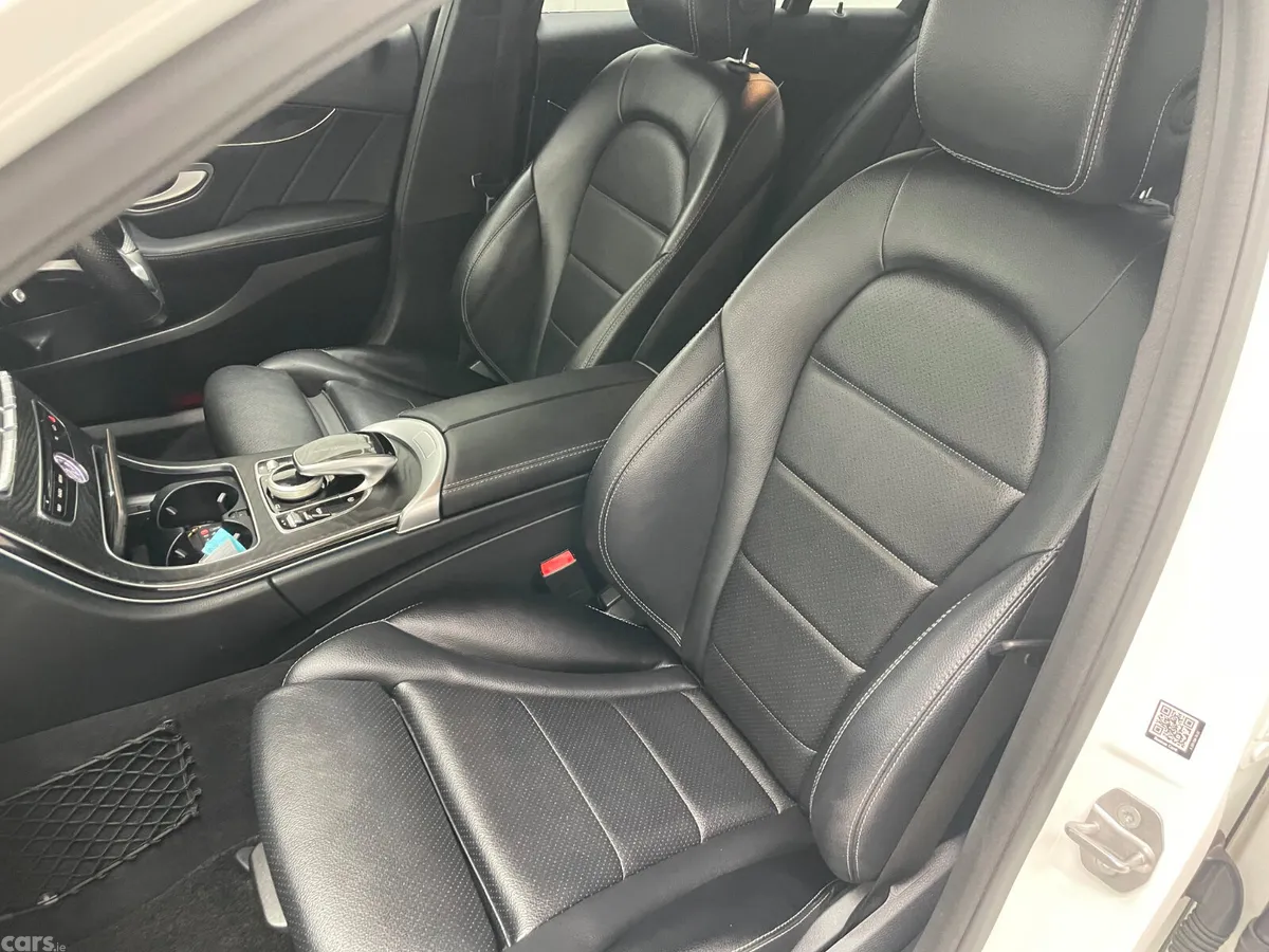 Mercedes-Benz 220 Saloon, Diesel, 2018, White
